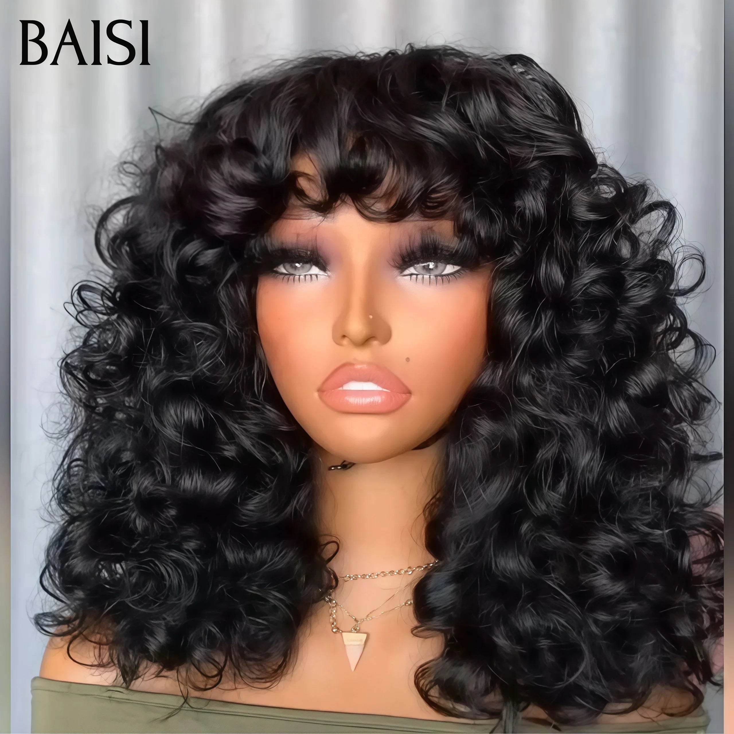 BAISI Perruques de Luxe Bouncy Curl en Noir 18 Pouce 189.99€ cheveux double drawn 300 grammes