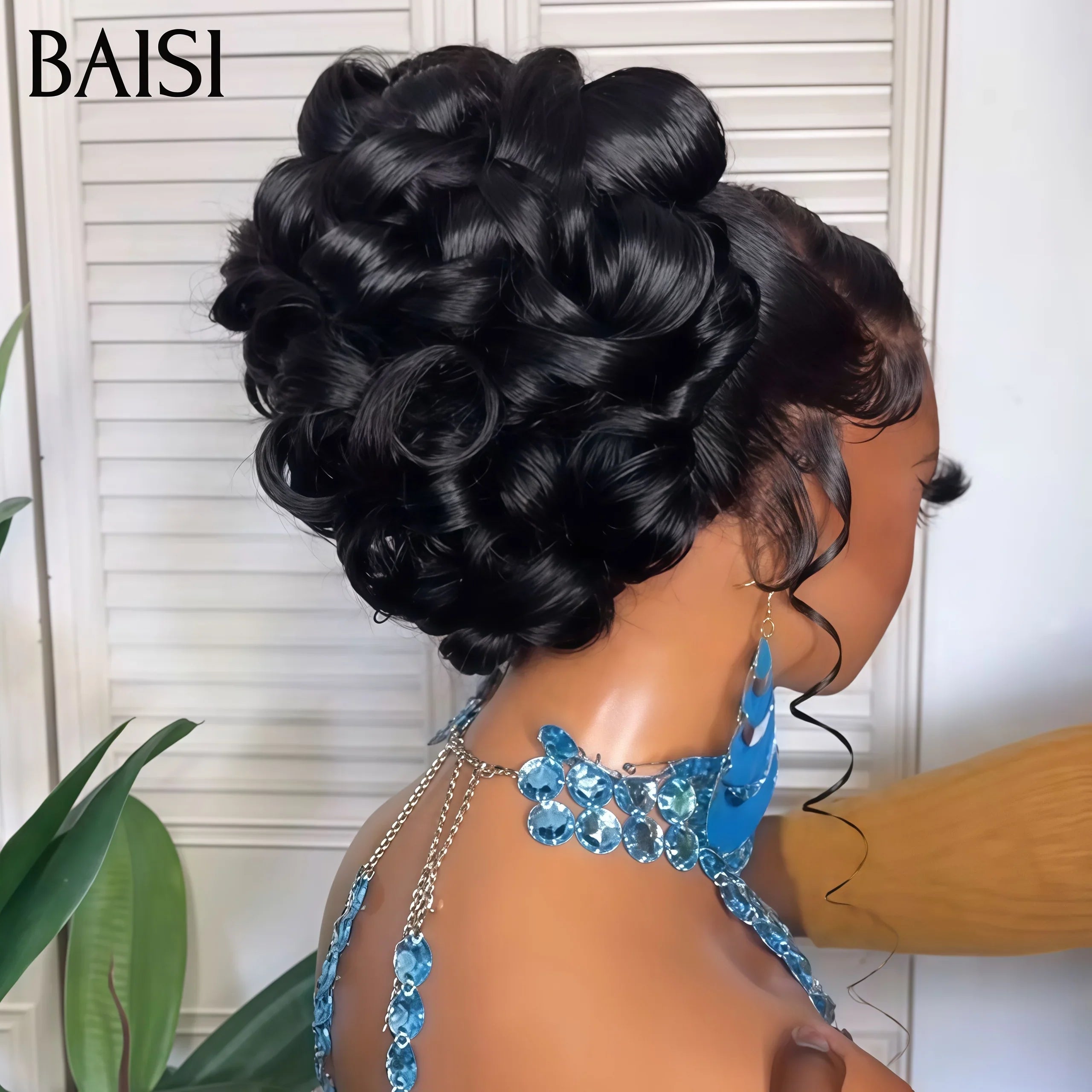 BAISI Coiffure de luxe Ruby Perruques Mariage Prête à porter chignon et personalisation comme sur la vidéo 100% identique avec lace frontale pour mariage ou événement spécial