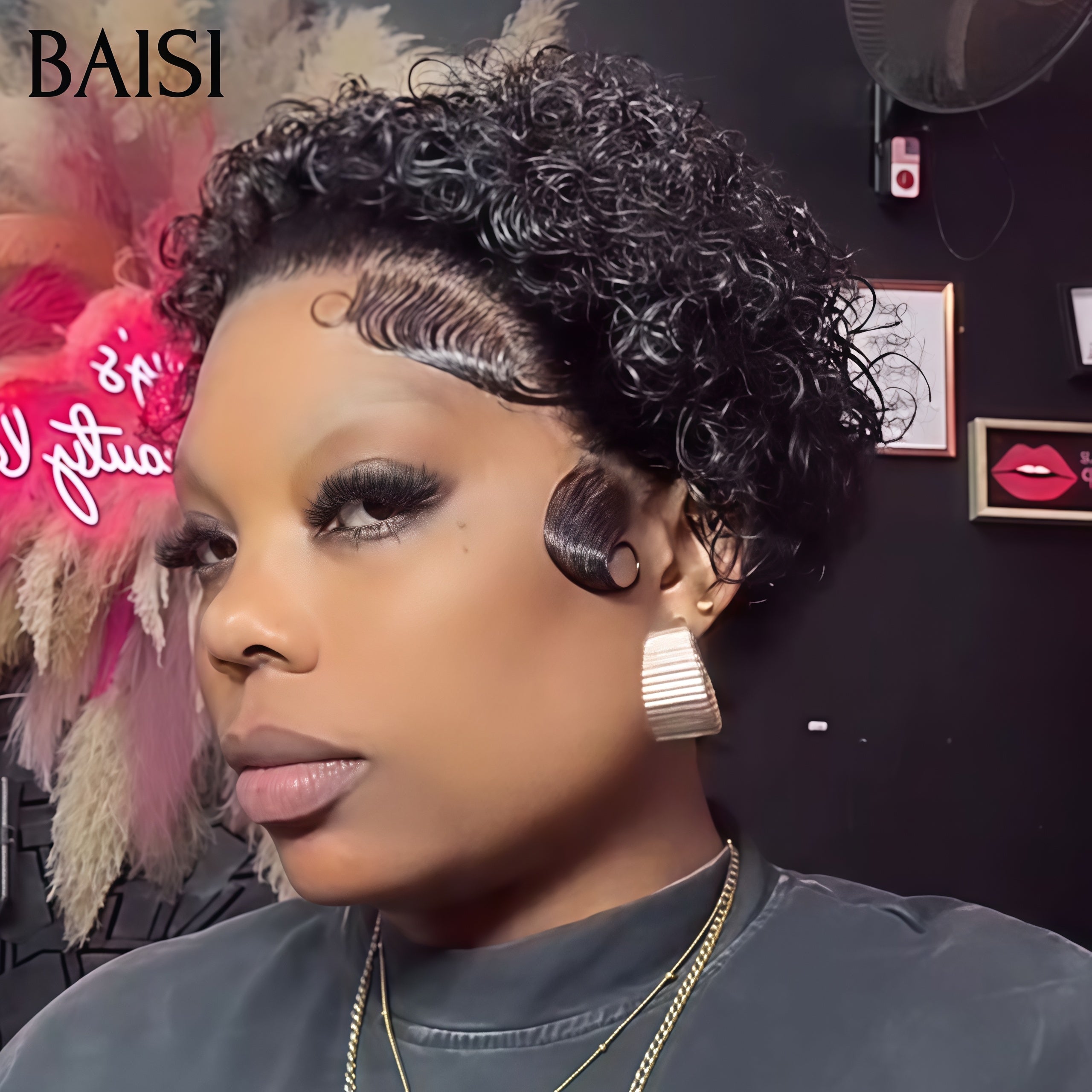 BAISI FLORENCE Perruque Pixie Cut Lace Frontal 13x4 Curly Noir 49€ en 100% Vrais Cheveux Humains C CODE: FR20