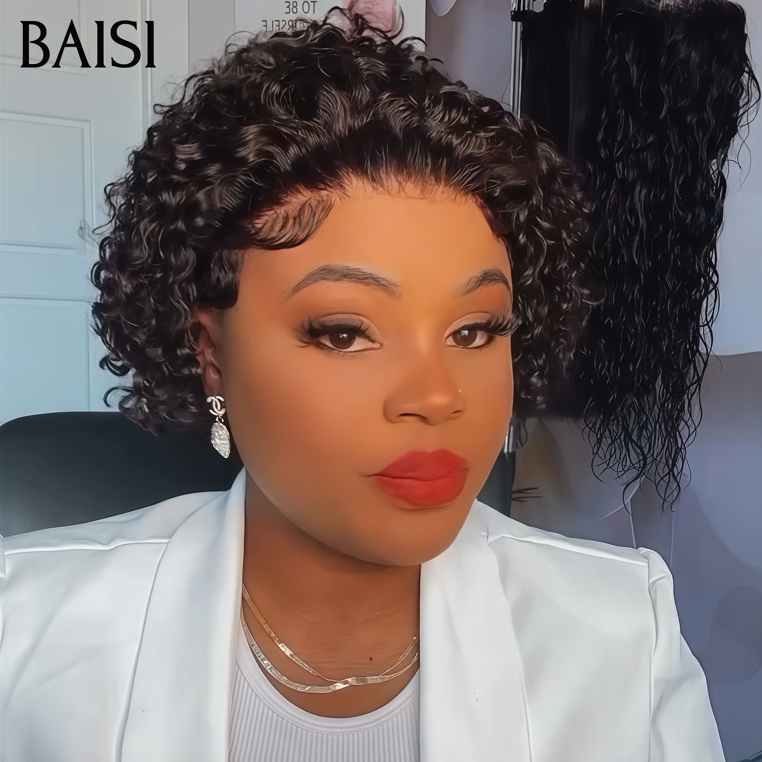 BAISI Prix 46€ Perruque Pixie 13x4 lace frontal curly wave en couleur noir sans colle 100% Cheveux Humains