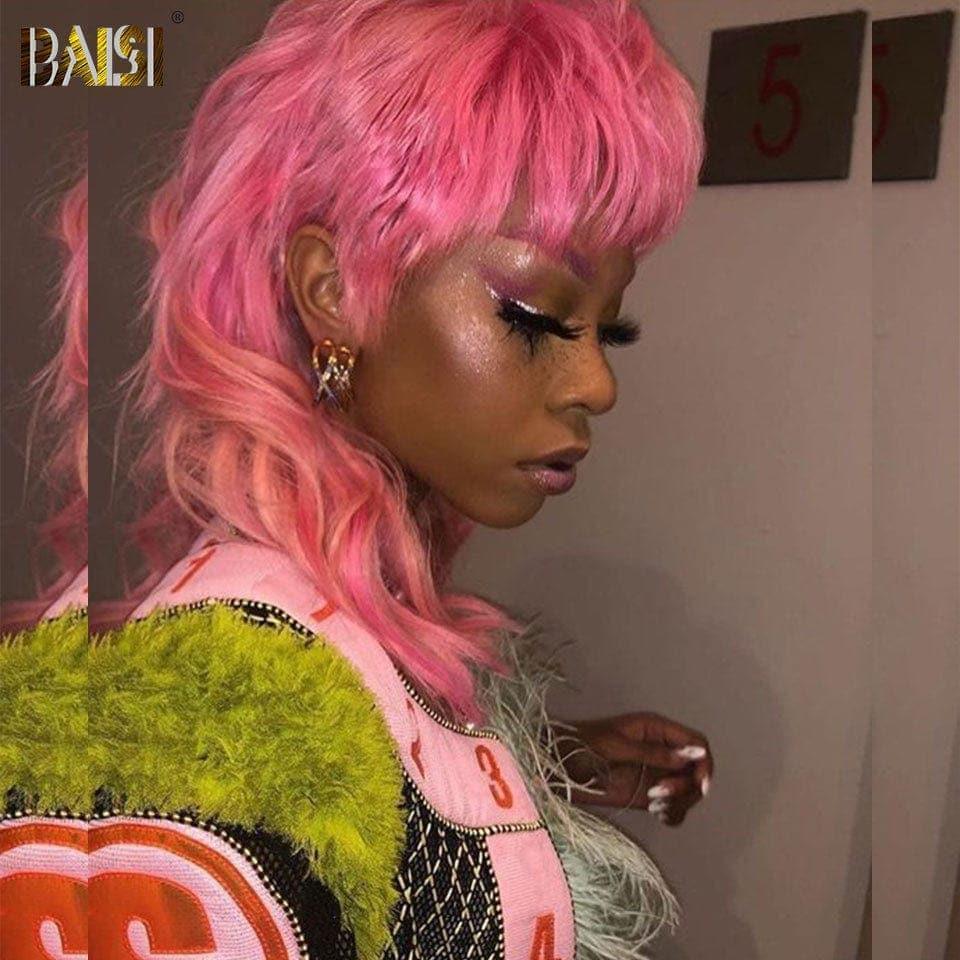 BAISI Topmodel Perücke im Vokuhila-Stil in Rosa aus 100 % Echthaar. Hergestellt aus doppelt gezogenen, geraden Haarsträhnen von oben nach unten, gleiche Größe, gleiches Volumen, mehr als 20 Jahre im Einsatz