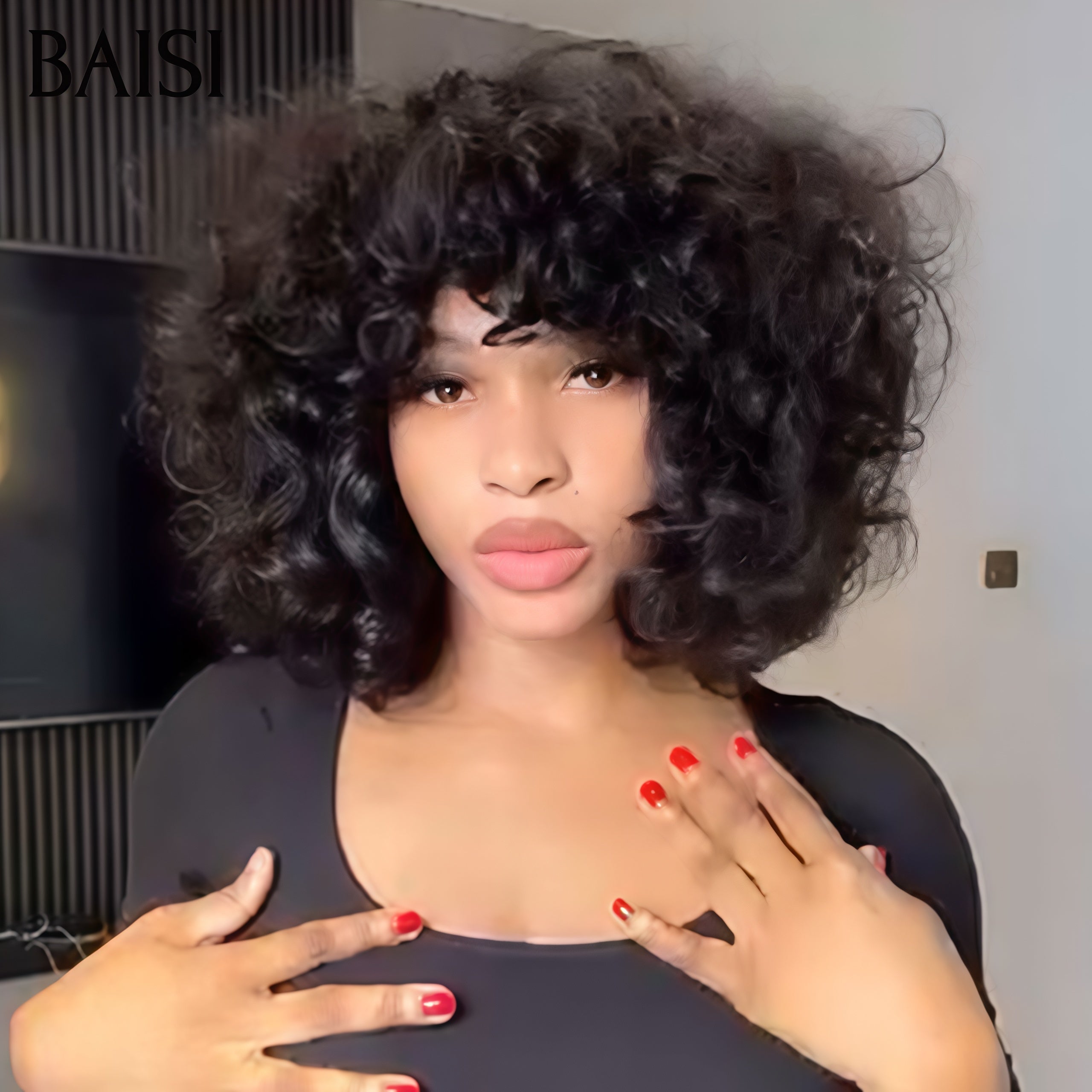 BAISI Perruques bouclé egg Wave avec Frange 18 pouces 139€ 300% densité 2X4 lace Fabriqué à la Machine en 100% Cheveux Humains